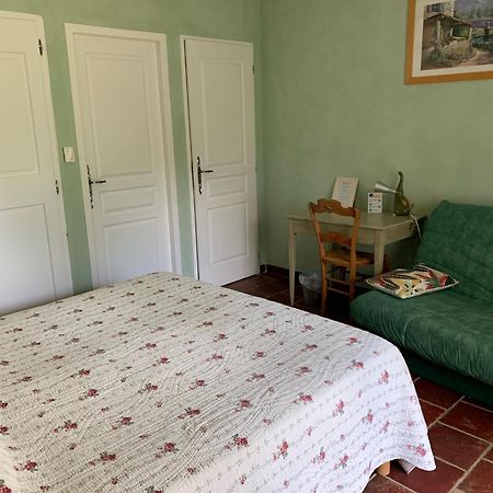 Ll Poulidetto Bed & Breakfast Lioux Exterior photo